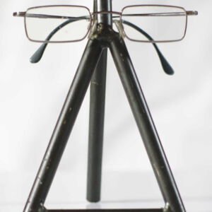 Glasses stand